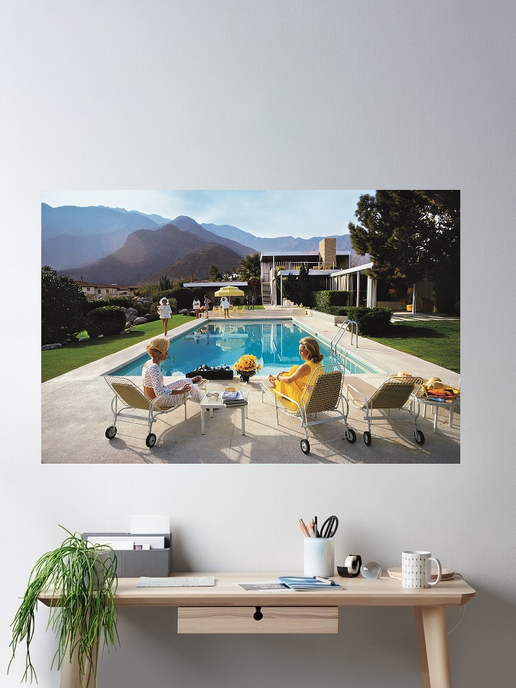 Retro Poolside Host Luxury Lif - Luxury Lifestyle Pictures avaliação e preço