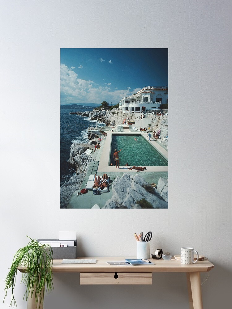 Retro Poolside Host Luxury Lif - Luxury Lifestyle Pictures avaliação e preço
